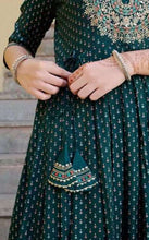 Load image into Gallery viewer, PRIYENA