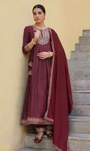 Load image into Gallery viewer, PRIYENA