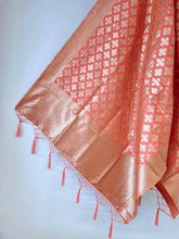 Load image into Gallery viewer, JACQUARD FLORAL DUPATTA
