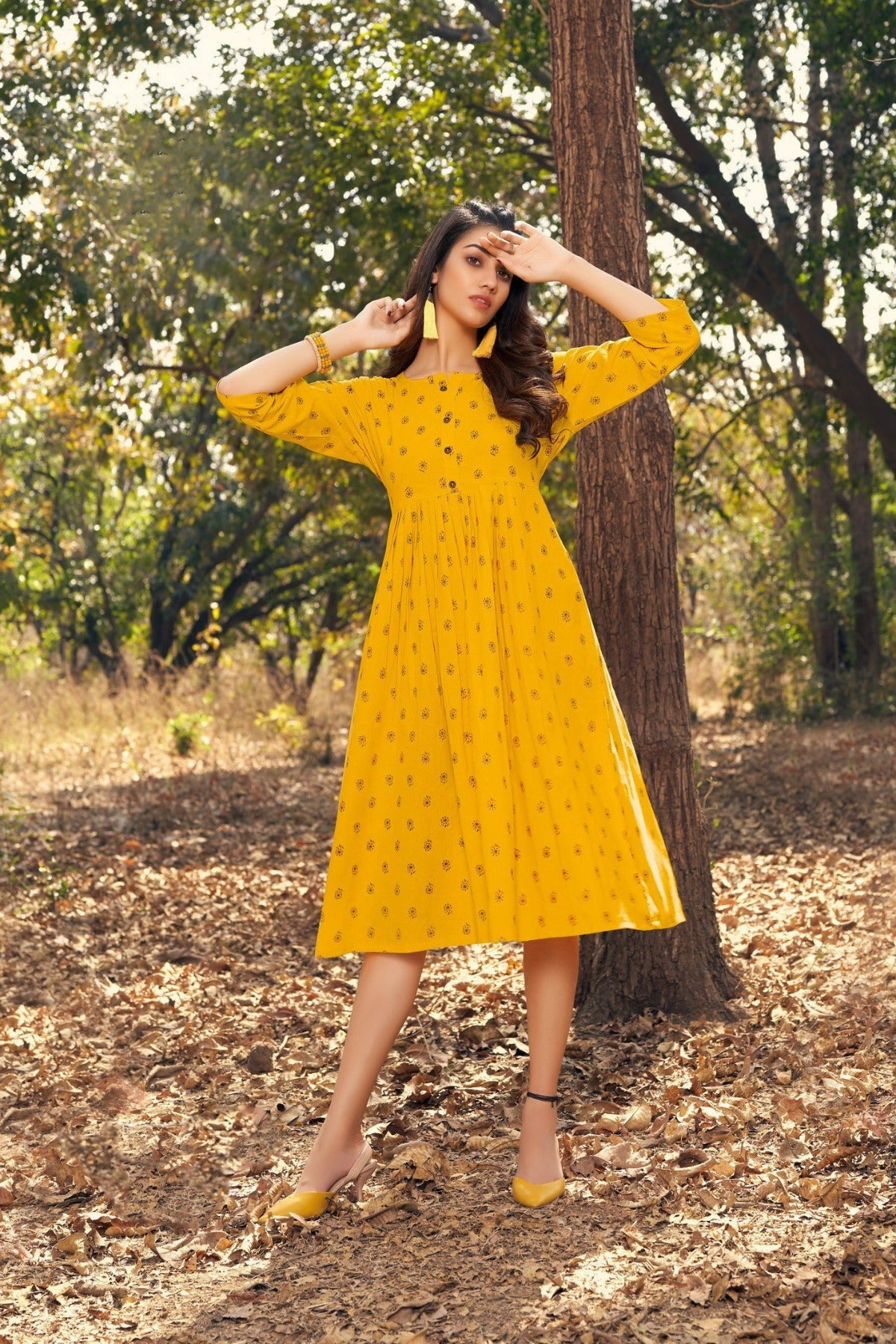 NAZMAA – Saree & Co.